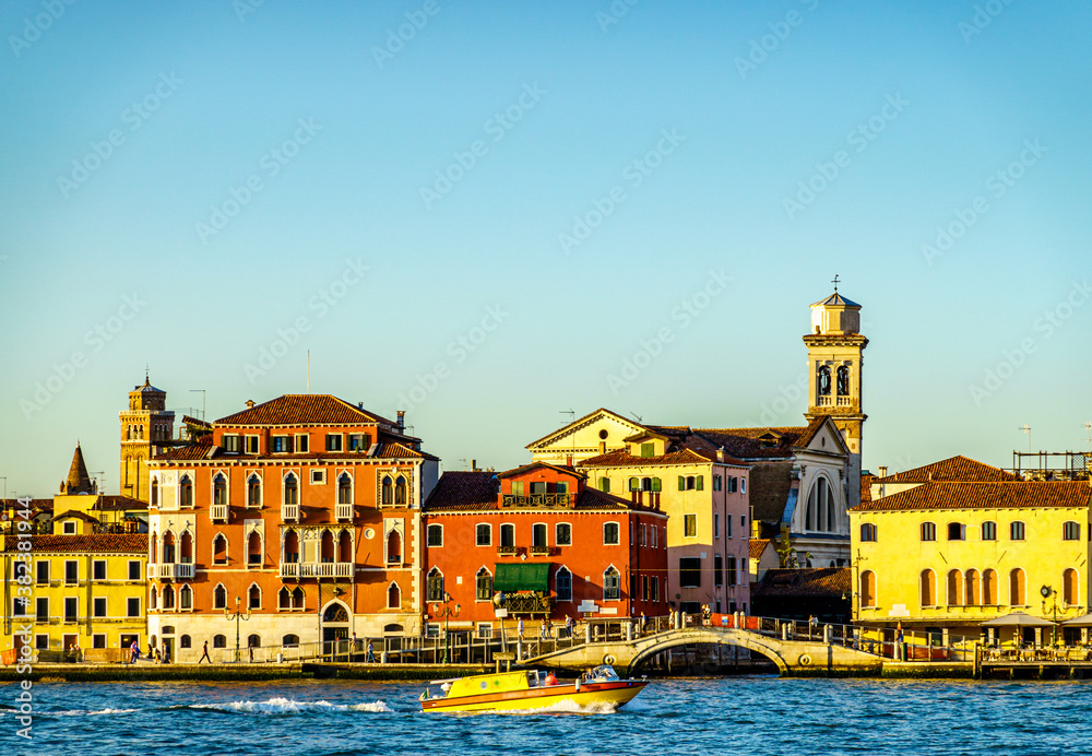 Fototapeta premium historic buildings in Venice - Italy