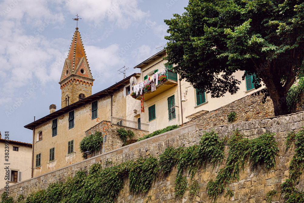 Borgo fortificato Medievale Italiano