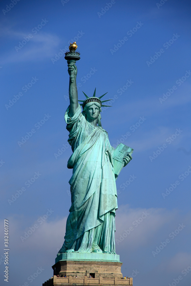 Fototapeta premium Die Freiheitsstatue auf Liberty Island. New York, Liberty Island, Statue of Liberty, New York, USA