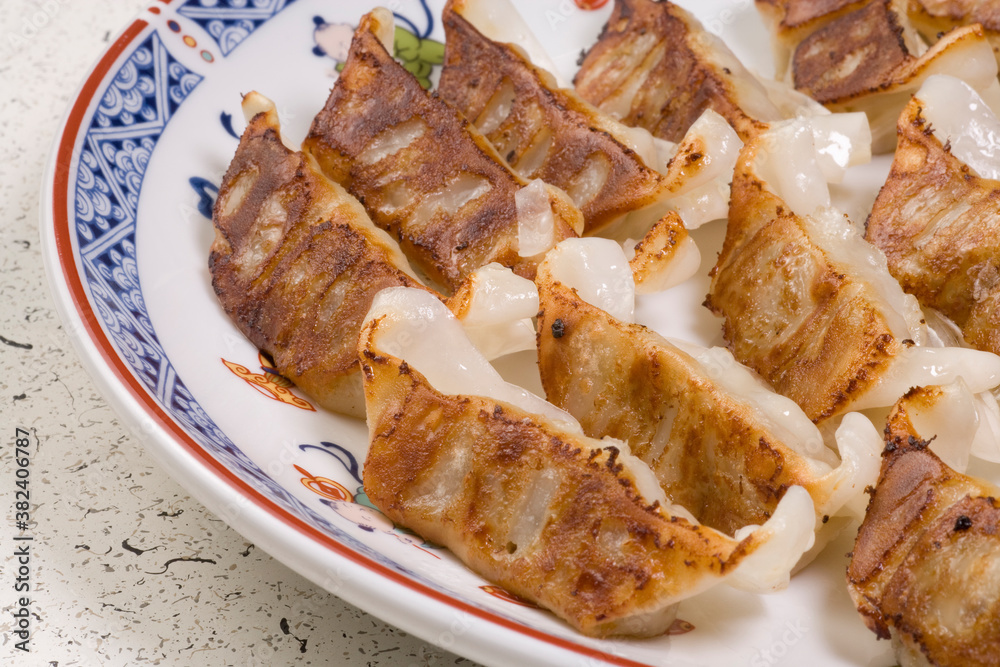 焼き餃子