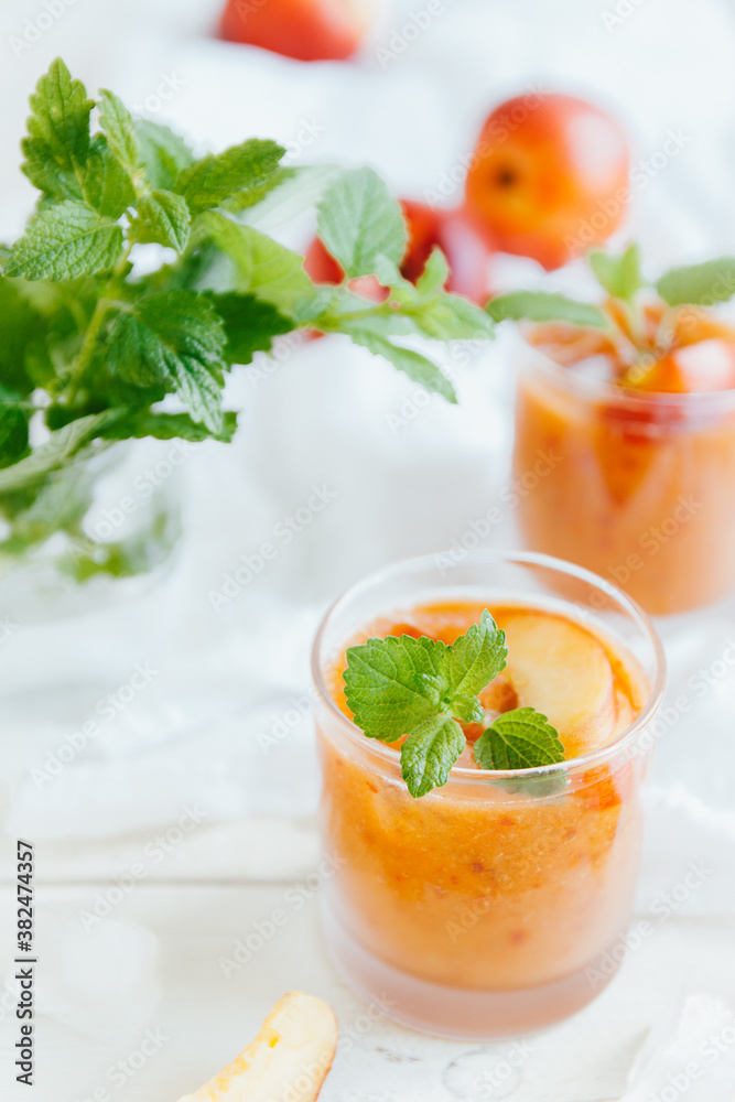 Peach Cocktail Peach Cocktail