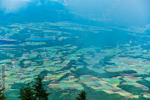 Fototapeta Naklejka Na Ścianę i Meble -  浅間山から群馬県嬬恋村眺望