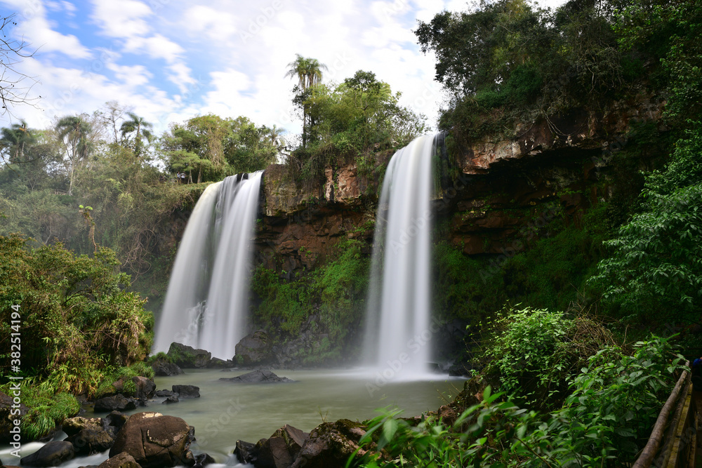  Iguazú National Park, waterfalls ,Argentina
