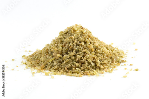 Grünkern (auch Grünkorn) ist das Korn des Dinkels, das halbreif geerntet und unmittelbar darauf künstlich getrocknet wird. Grünkern ist gesund.
