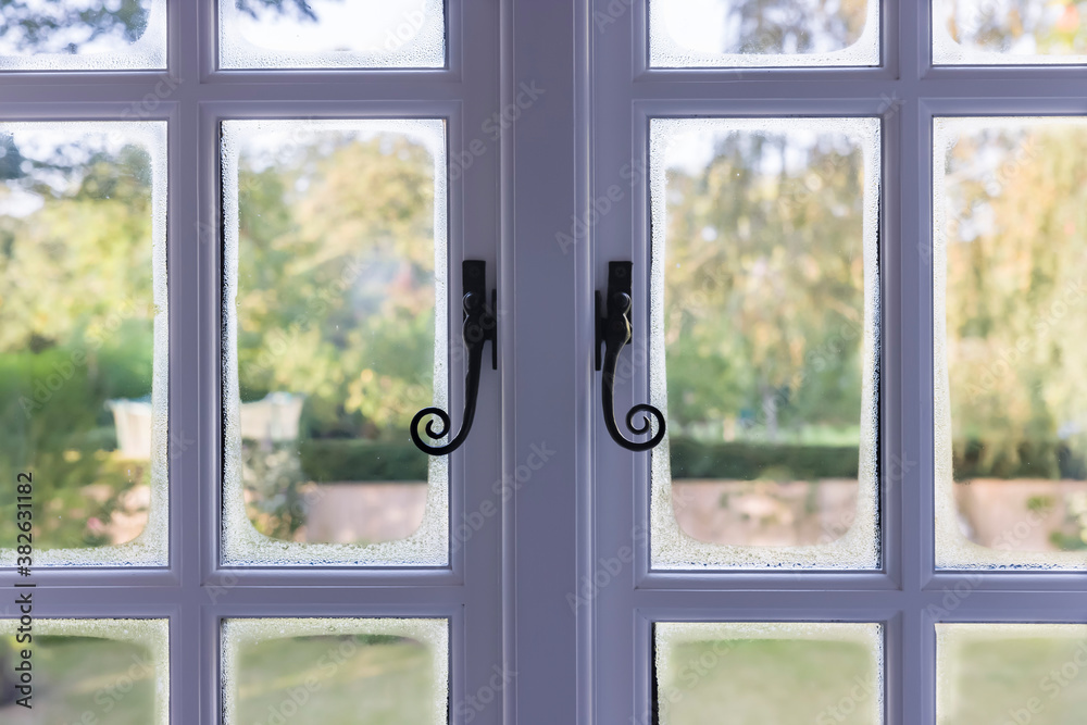 Cold bridging condensation on double glazed windows UK