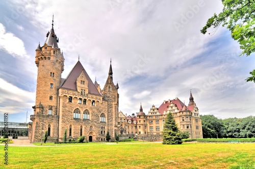 Pałac w Mosznej (niem. Schloss Moschen) – zabytkowa rezydencja położona we wsi Moszna, w województwie opolskim.