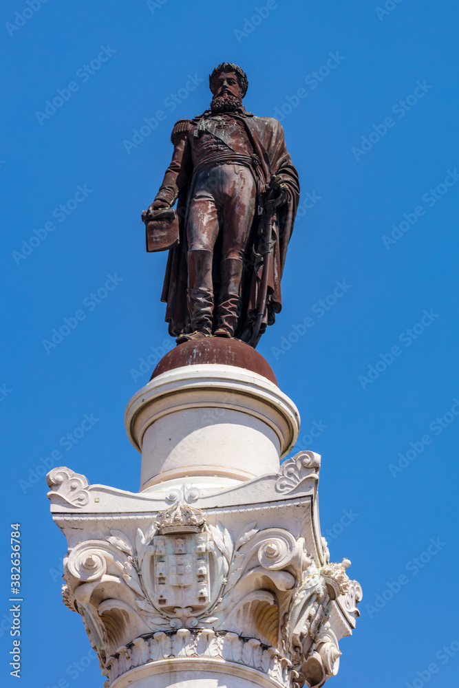Statue von Koenig Pedro IV in Lissabon