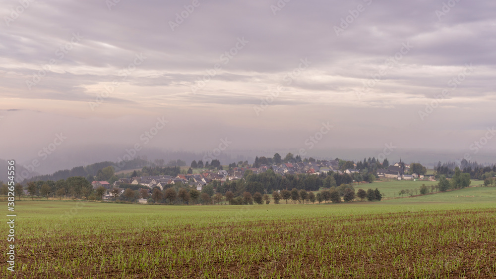 Nebliger Morgen in Thüringen
