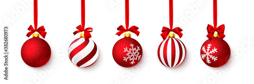 Red shiny glitter glowing Christmas ball with red bow. Xmas glass ball. Holiday decoration template. Vector illustration