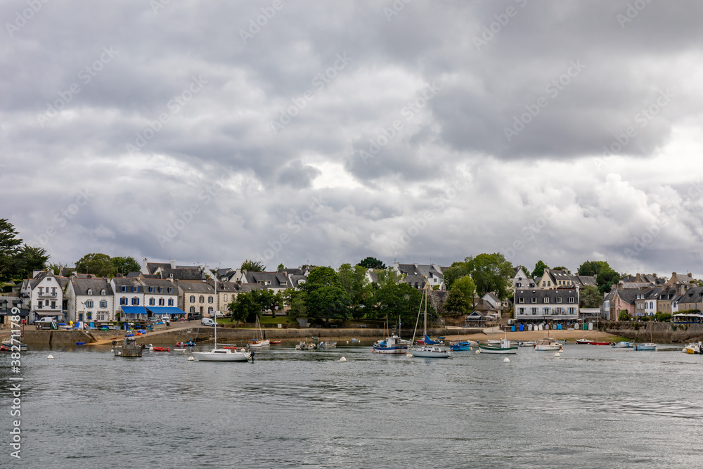 Fototapeta premium Combrit harbor, Finistere, Brittany, France