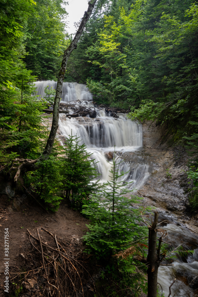 Obraz premium Sable Falls at Pictured Rock National Lakeshore Michigan upper peninsula