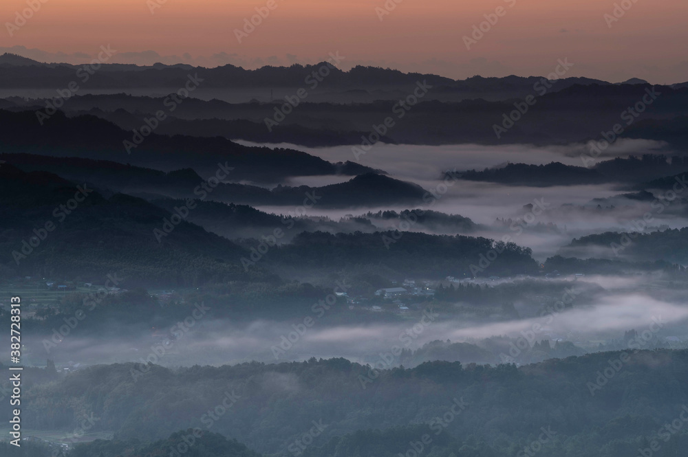 Obraz premium 朝焼けの雲海