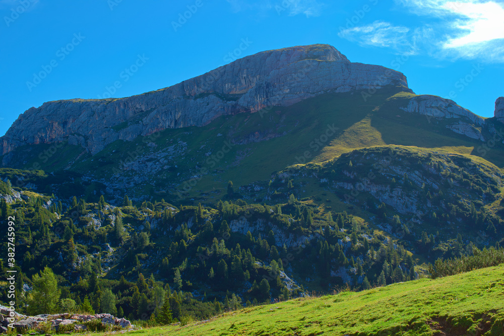 Obraz premium mountain landscape with blue sky