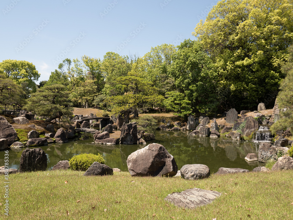 Jardines del Castillo Nijo, en Kioto, Japón