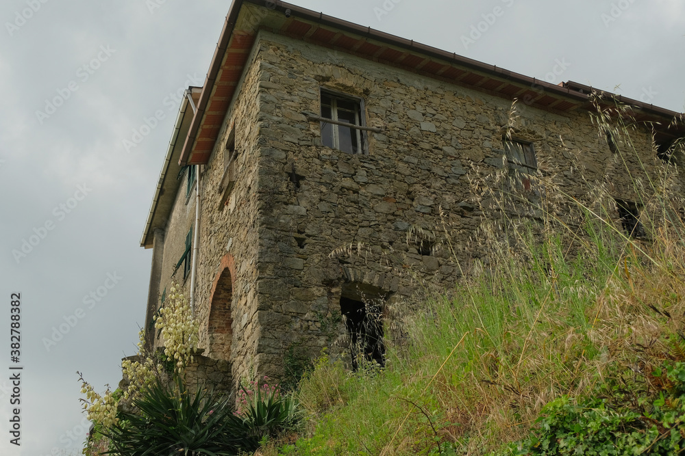Il villaggio di Cornice nel territorio di Sesta Godano, La Spezia, Liguria, Italia.
