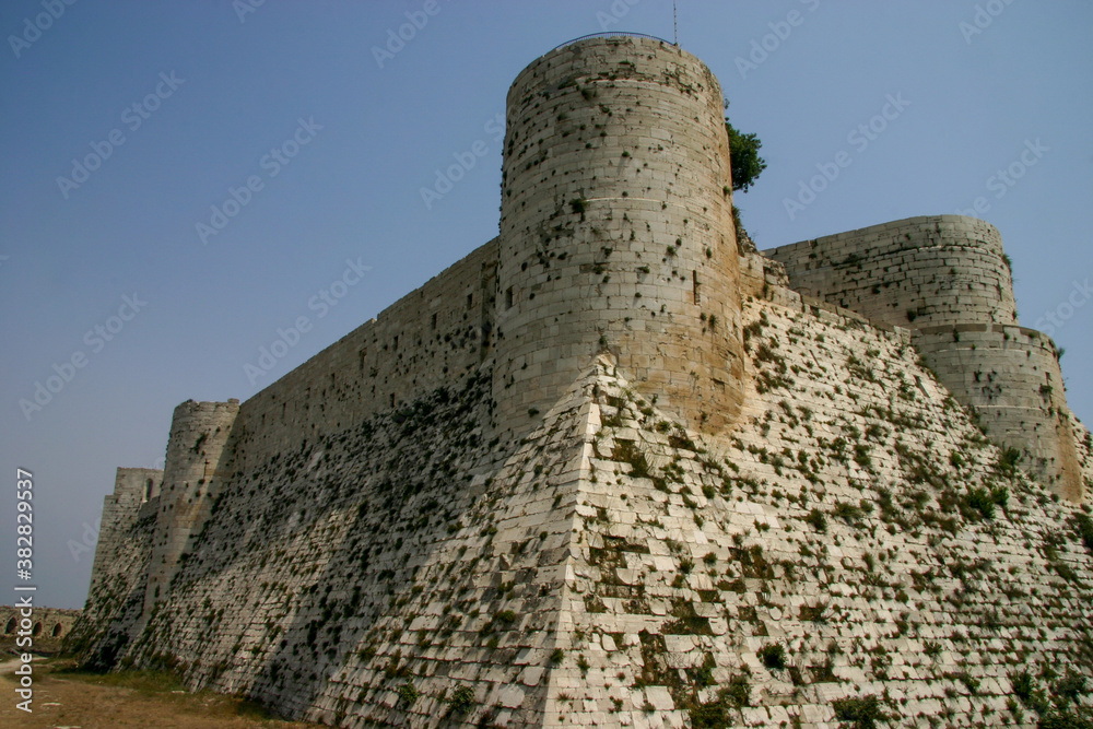 Krak des Chevaliers: the Historic Crusader Castle in Syria