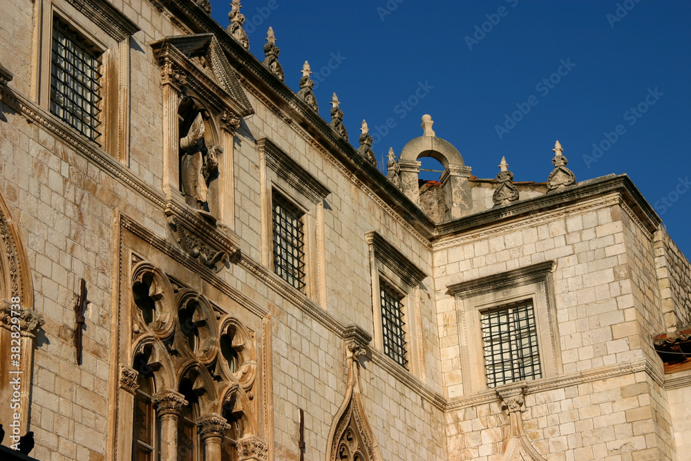 Φωτογραφία The Sponza Palace: 16th Century Palace in the Old Town of Dubrovnik, Croatia