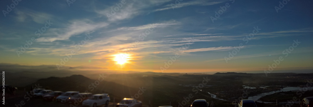 Fototapeta premium Puesta de sol