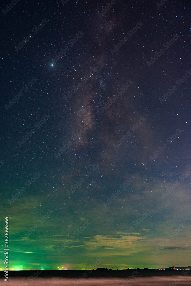 Fototapeta premium milky way on a clear night