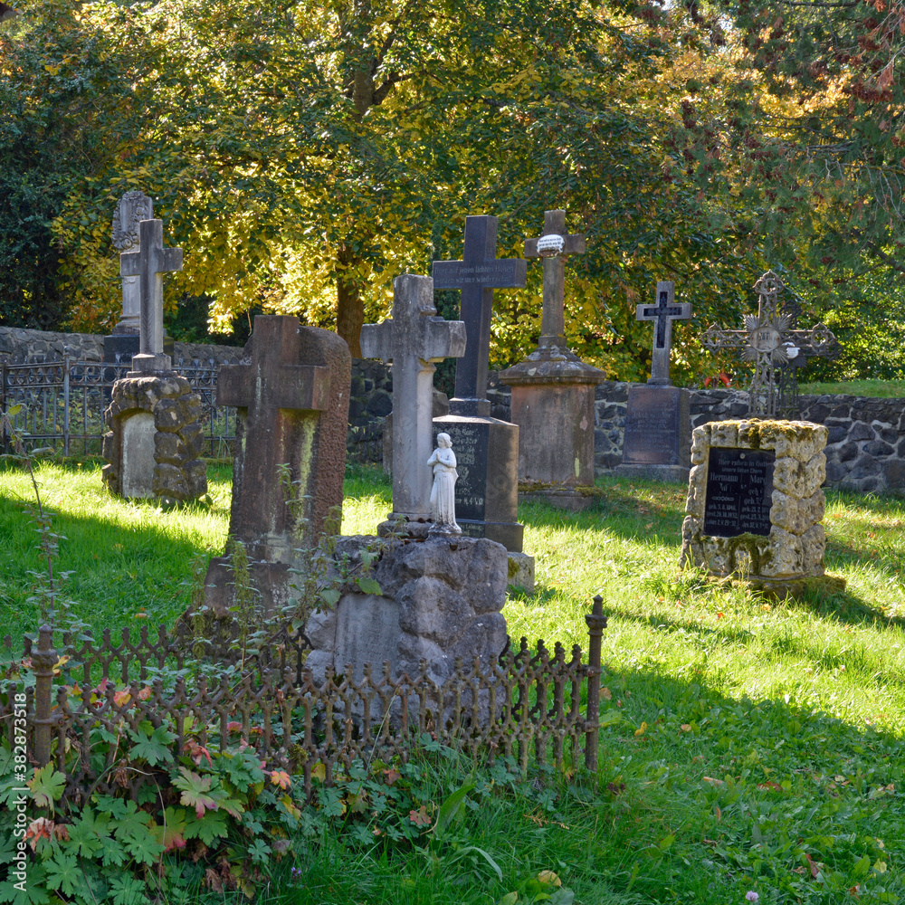 Naklejka premium friedhof im hessenpark neu-anspach