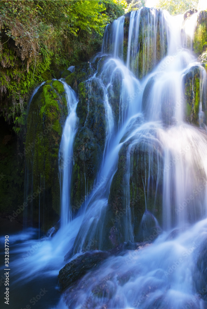 Molinar River, Tobera Waterfall, Burgos Molinar River, Tobera Waterfall, Burgos