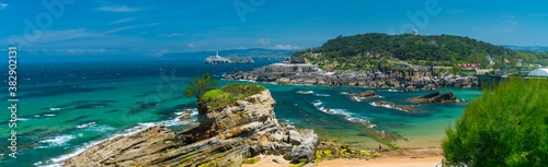 El Camello Beach, Mouro Island, Magdalena Peninsula, Santander Bay, Santander, Cantabria, Spain, Europe