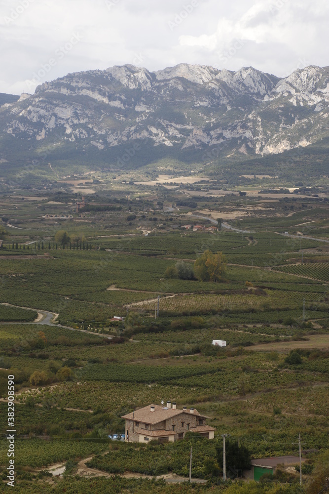 Mountains in the interior of Basque Country