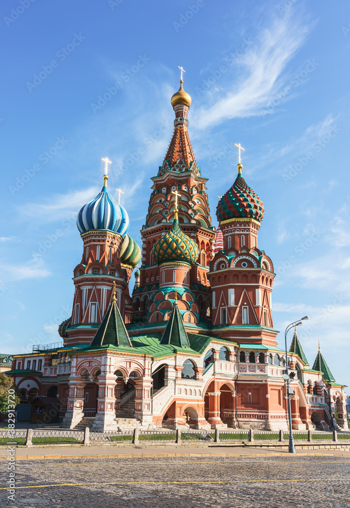 Fototapeta premium St Basil`s cathedral on Red Square in Moscow, Russia, famous tourist attraction, landmark of Moscow.
