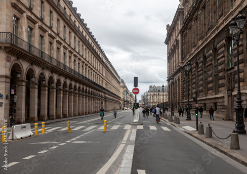 Canvastavla rue de rivoli