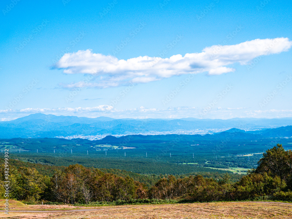 Fototapeta premium 【網張展望リフト山頂より】岩手県の風景