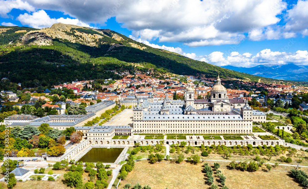 Obraz premium Aerial view of the Royal Monastery of San Lorenzo de El Escorial near Madrid, Spain