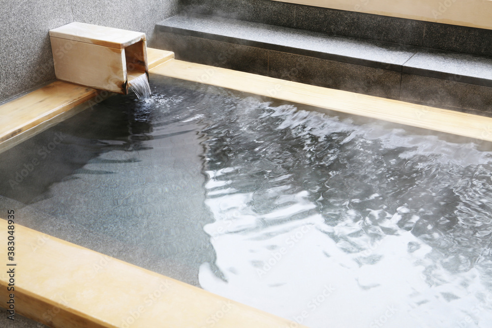 Obraz premium 温泉風呂