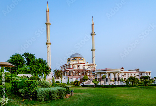 Sakina tul Sughra mosque is a mosque in Pakistan, located in Kotla Rehm Ali Shah, Jatoi Tehsil, District Muzaffargarh. Kotla Rehm Ali Shah was named after Syed Rehm Ali Shah  photo