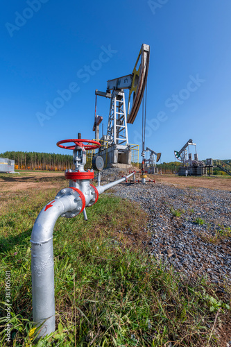 Pipeline transport and equipment for Oilfield Technology