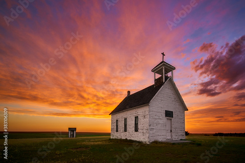 Obraz na plátně church at sunset