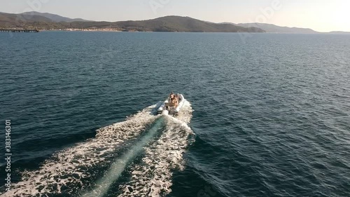 Boat drives into the sunset