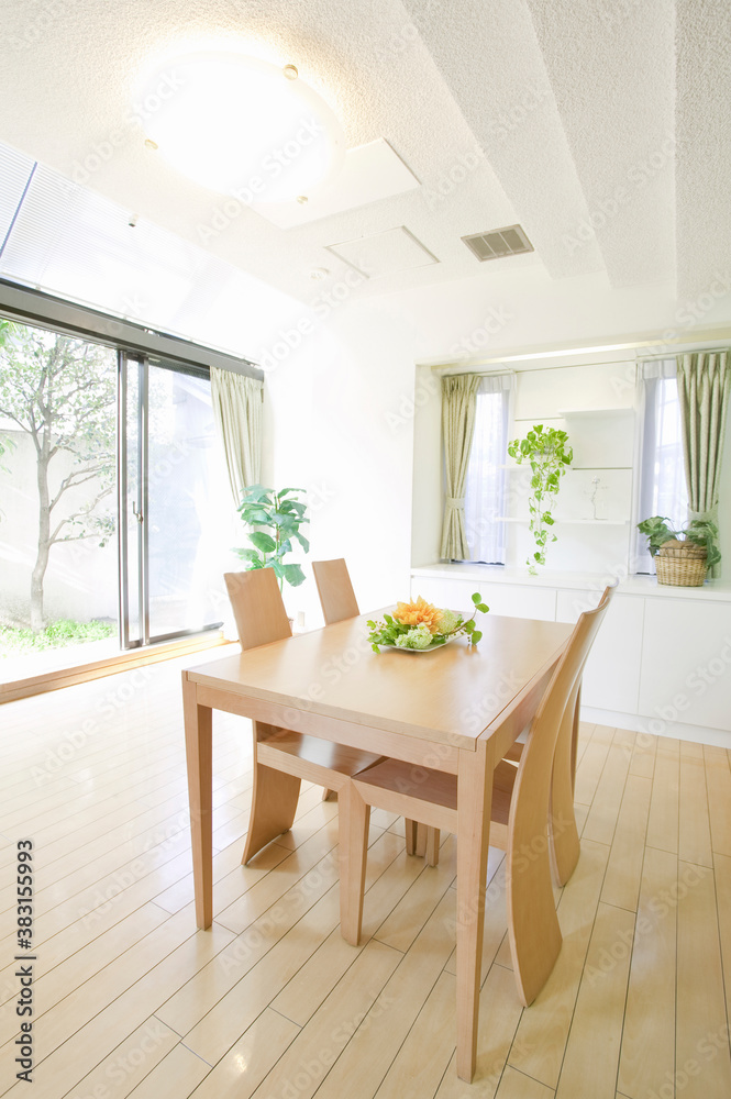 © Paylessimages - ダイニングルーム