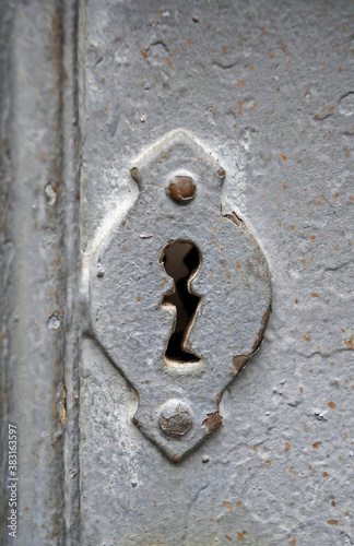Keyhole on a metallic gate