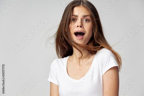Woman with open mouth loose hair model 