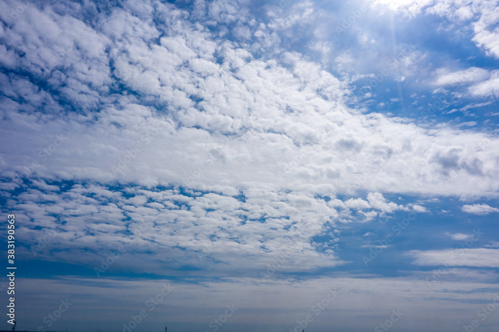 Fototapeta premium 秋の空・秋の雲