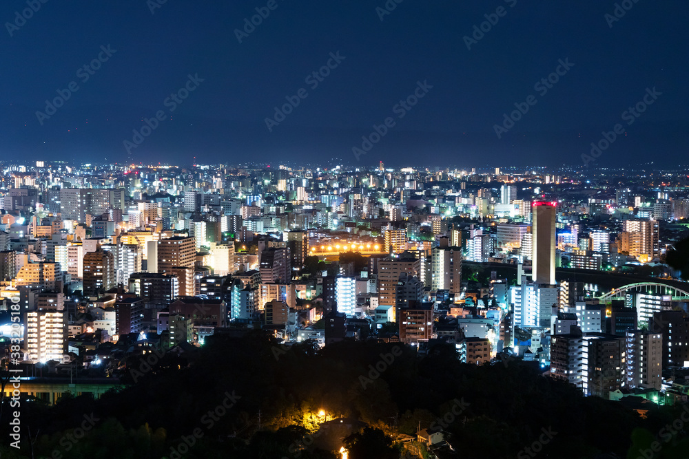 Fototapeta premium 都市風景 熊本市 夜景