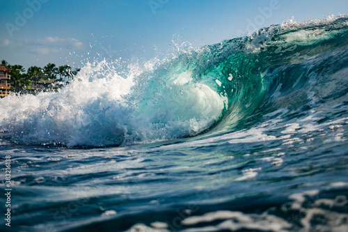 wave of water © rory