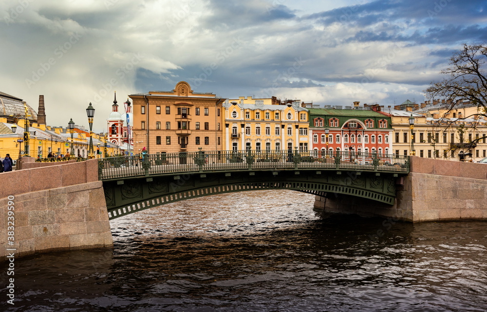 Fototapeta premium St.Peterburg. Russia. River in Saint Petersburg Russia. Saint Petersburg with its buildings.