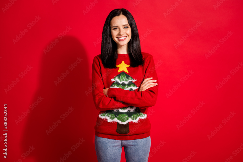 Portrait of her she nice attractive pretty lovely content glad cheerful cheery girlfriend folded arms wearing ugly clothes December isolated bright vivid shine vibrant red color background Portrait of her she nice attractive pretty lovely content glad cheerful cheery girlfriend folded arms wearing ugly clothes December isolated bright vivid shine vibrant red color background