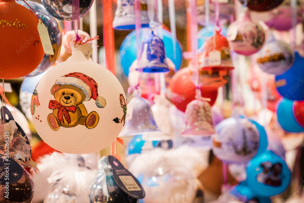 Fototapeta premium Colorful Christmas decorations on an European Christmas market.