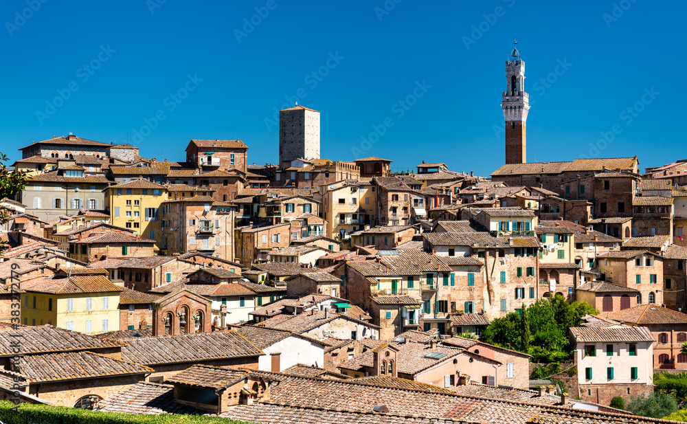 Fototapeta premium Aerial view of Siena. UNESCO world heritage in Tuscany, Italy
