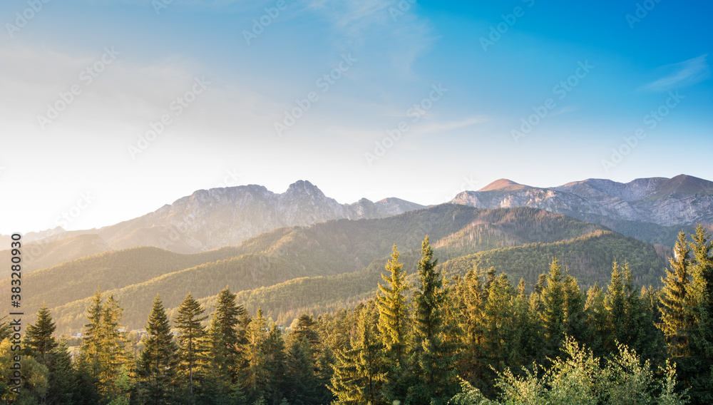Warm afternoon light in Tatra Mountains - Giewont, Wielka Turnia, Czerwone Wierchy
