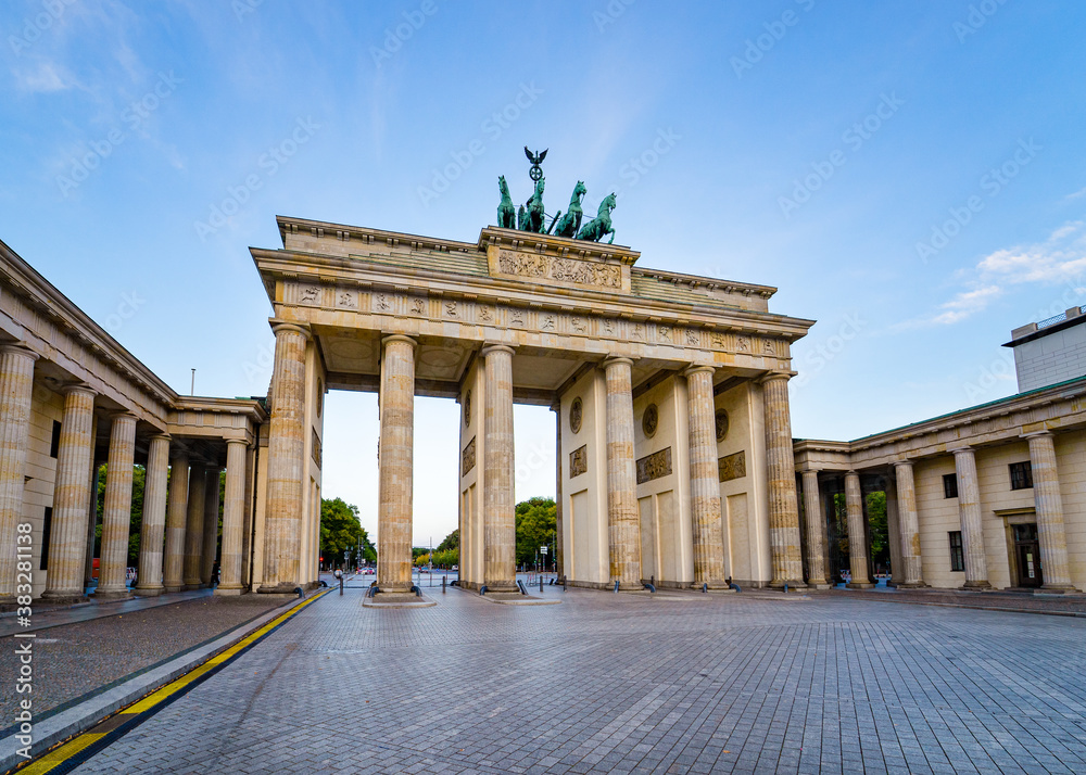 Obraz premium Berlin Hauptstadt Fernsehturm Potsdamer Platz Gandarmenmarkt Museumsinsel Regierunsvirtel 