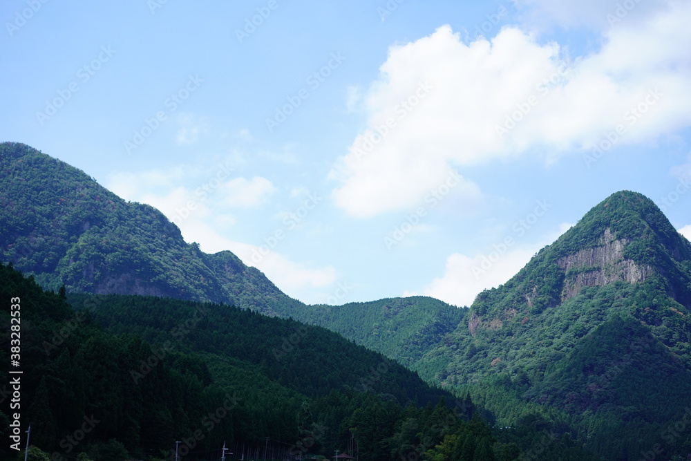 Fototapeta premium view of the mountain