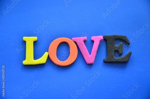 Obraz w ramie slowo love